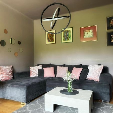 Zogar Apartment มาทุลยี ภายนอก รูปภาพ